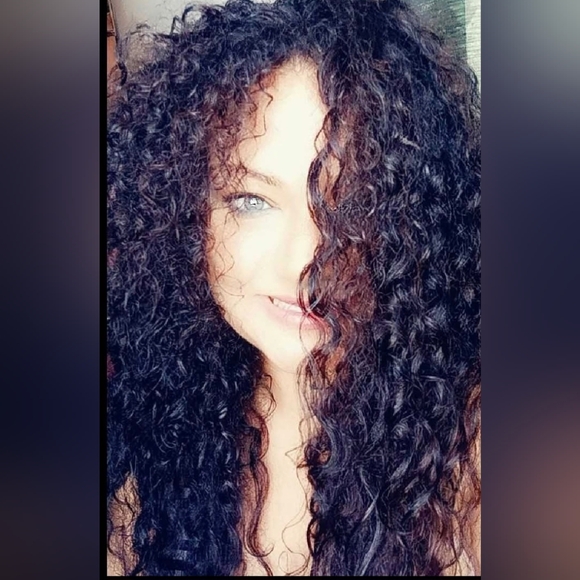 Meet your Posher, Maro - Picture 1 of 5